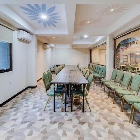 ホテル Oyo 1805 Fatmawati Mansion Syariah ジャカルタ エクステリア 写真